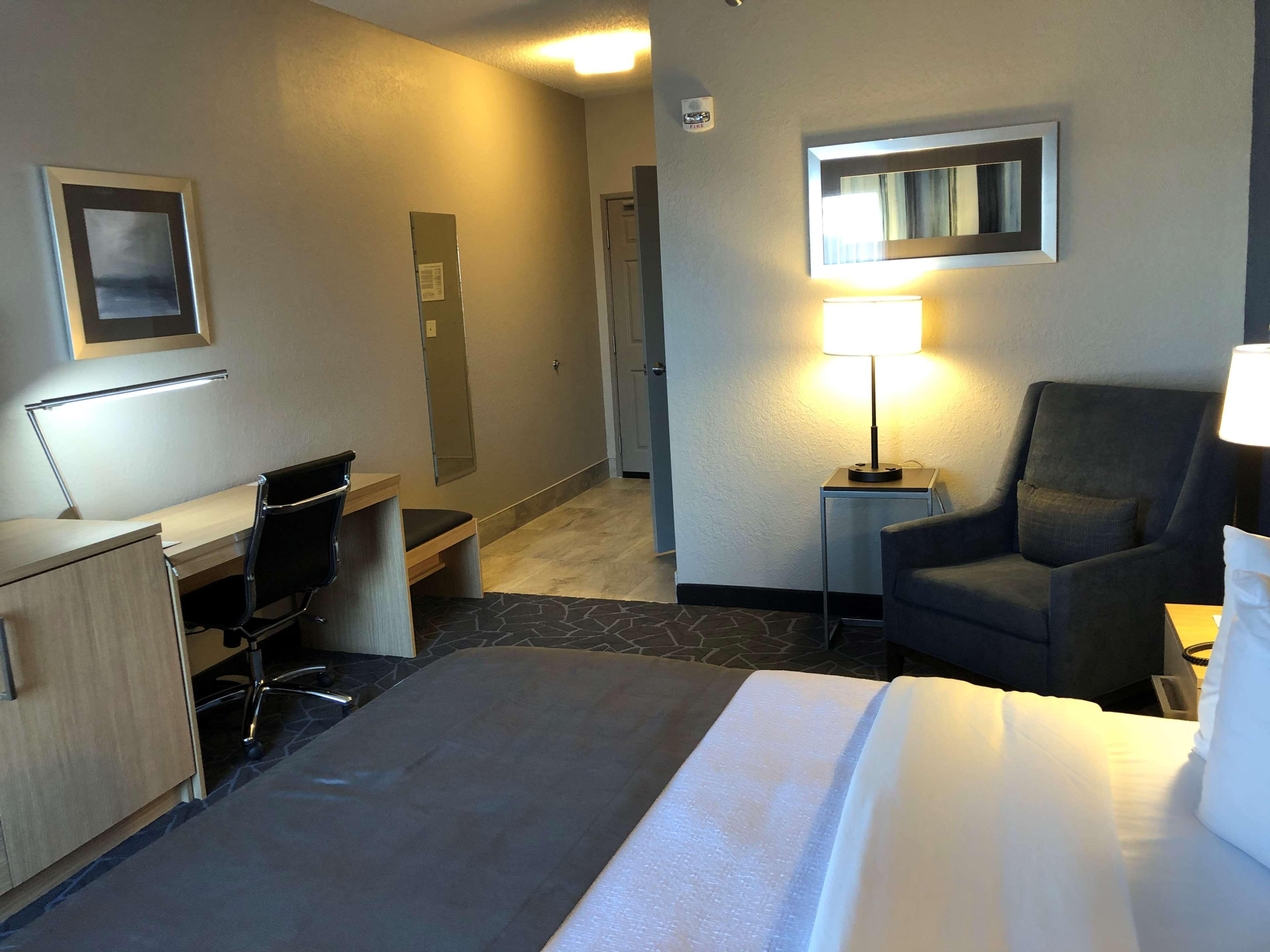 Best Western Eau Claire South Zewnętrze zdjęcie